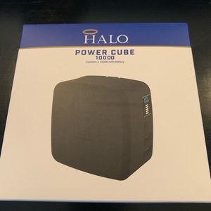 NWT!!! Portable Power Cube Charger